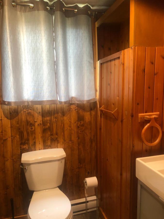 Chalets Les Chanterelles De Forillon L'Anse-au-Griffon Exterior photo